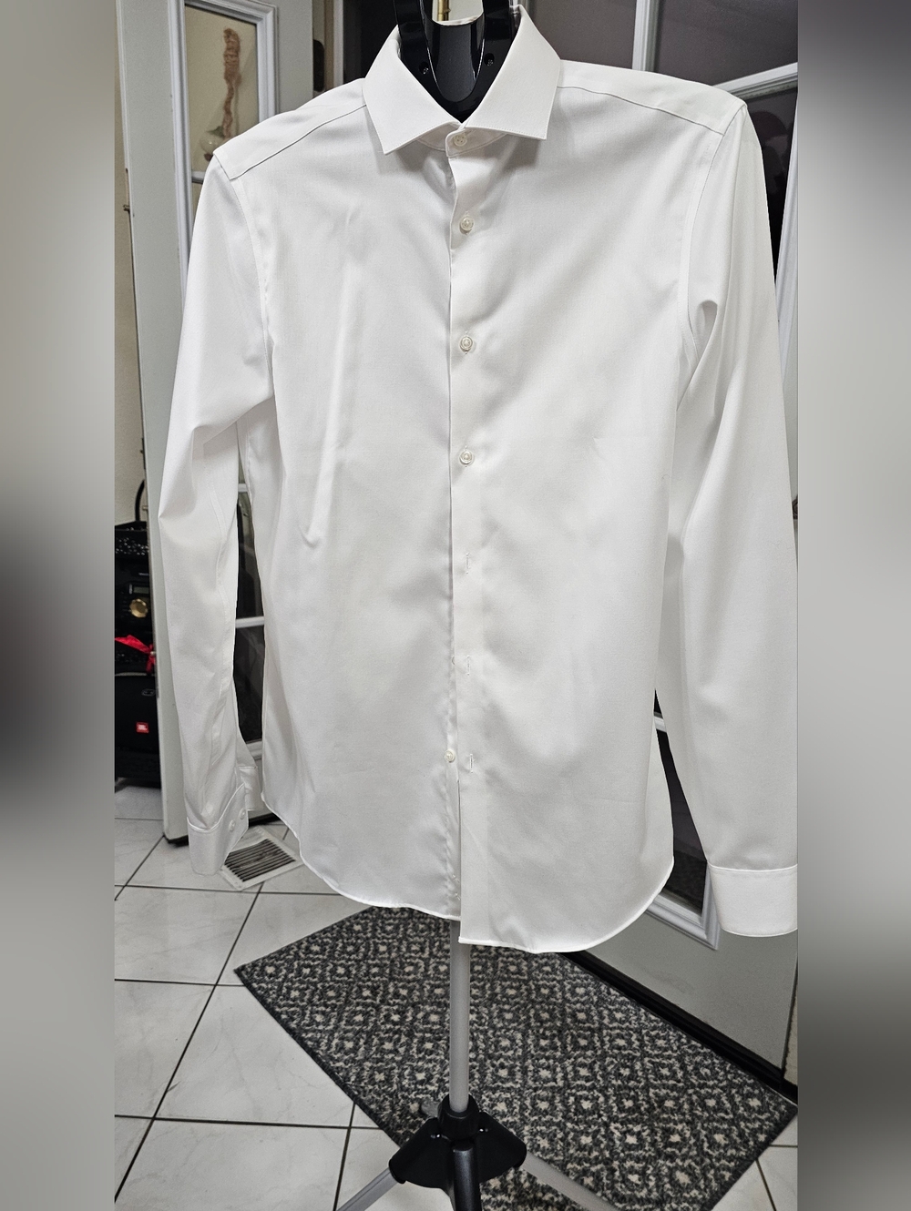 Calvin Klein Men's White Long-Sleeve Dress Shirt